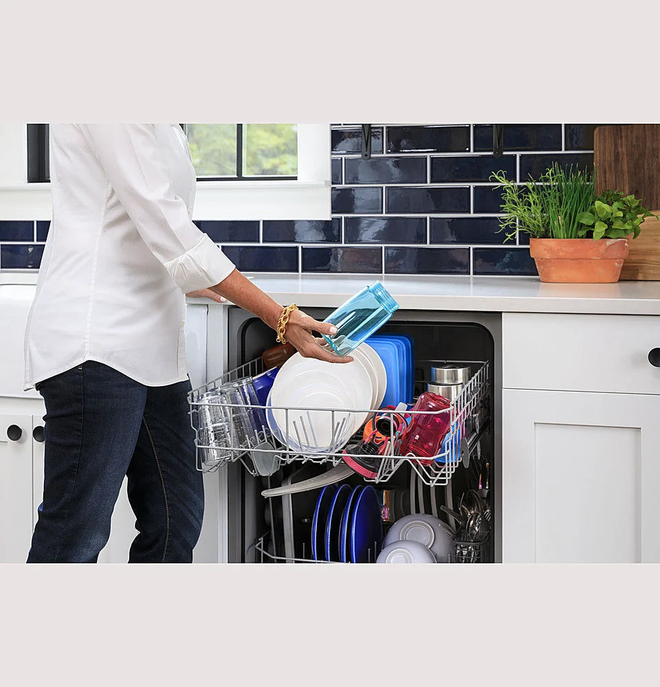 GE - Front Control Built-In Dishwasher with 55 dBA - Bisque