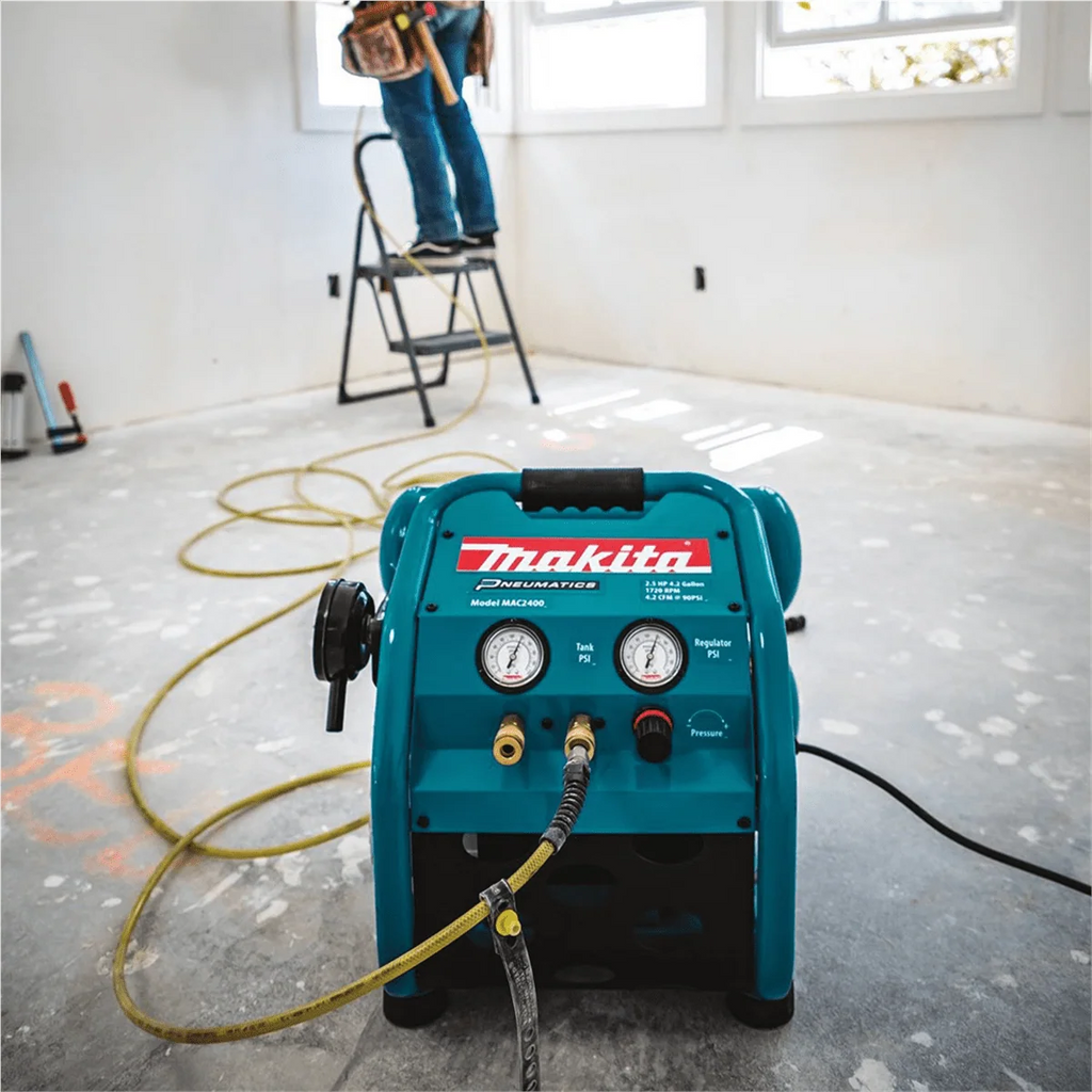 Makita MAC2400 Big Bore 2.5 HP Air Compressor