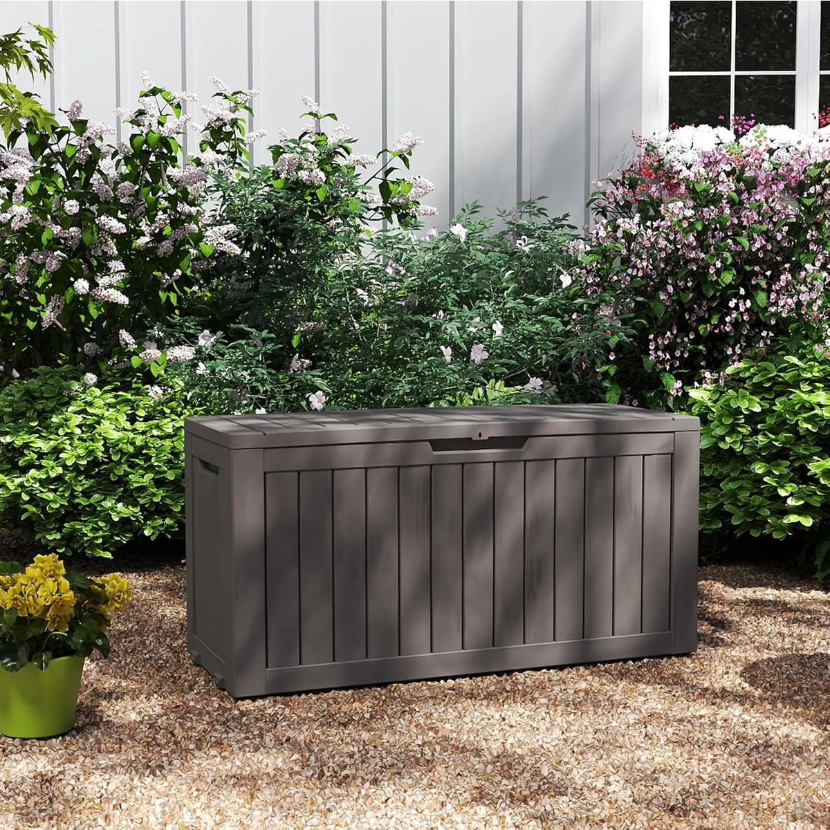 45 Gallon Waterproof Deck Box, Lockable Resin Storage Box for Patio Furniture Cushions Garden Tools and Outdoor Delivery Storage, Coffee